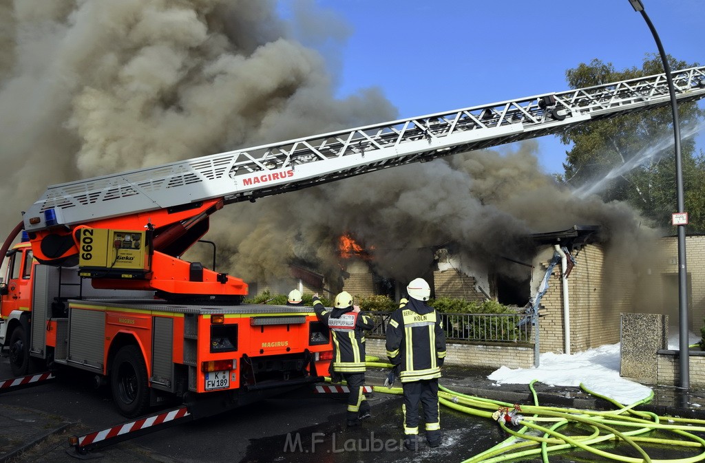 Feuer 2 Y Explo Koeln Hoehenhaus Scheuerhofstr P0026.JPG - Miklos Laubert